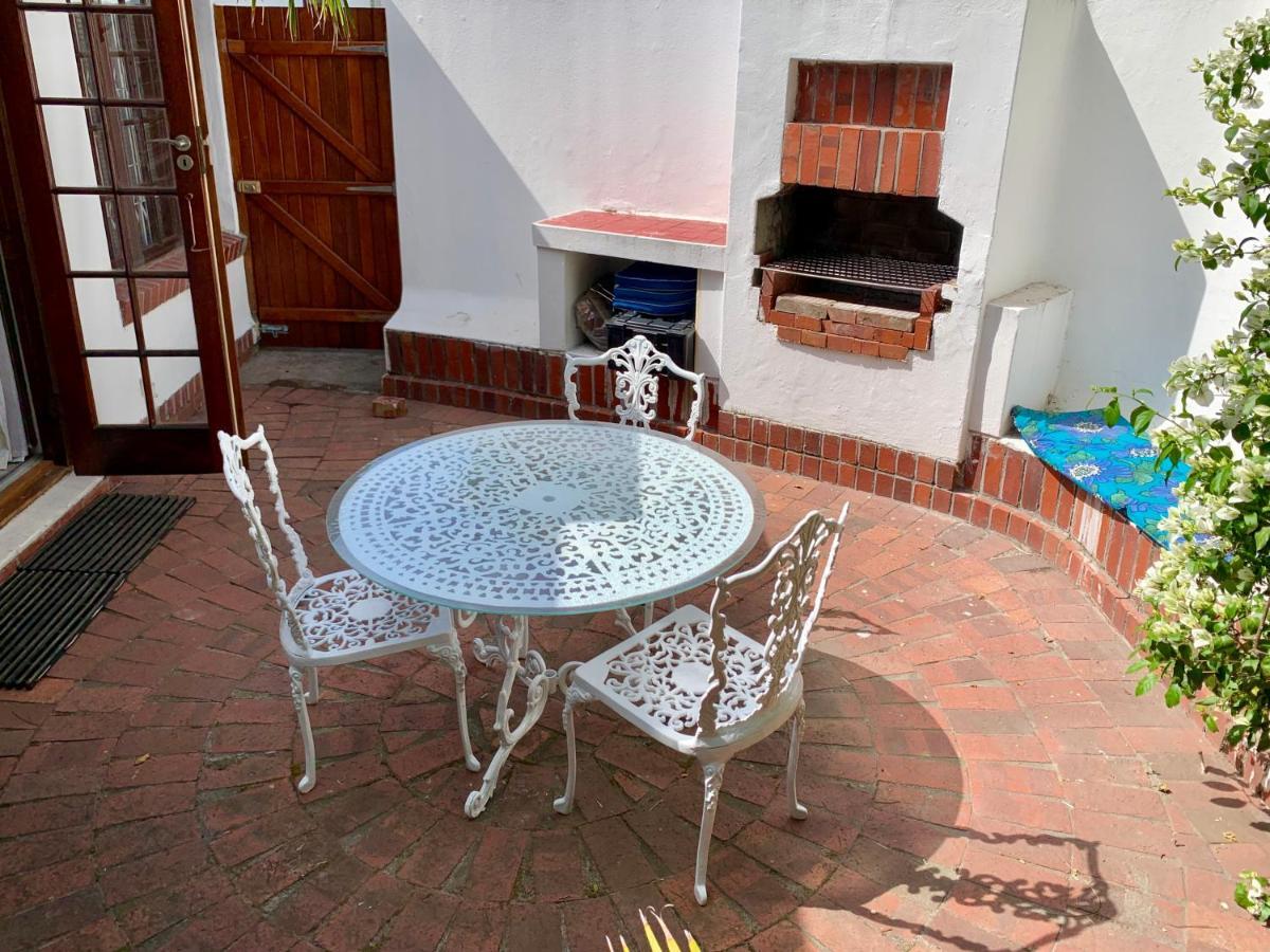 Casa de férias Luxurious Pinelands *
